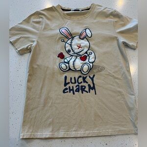 S Lucky Charm T-shirt Men’s Large Tan Beige Rabbit Embroidery Short Sleeve Top